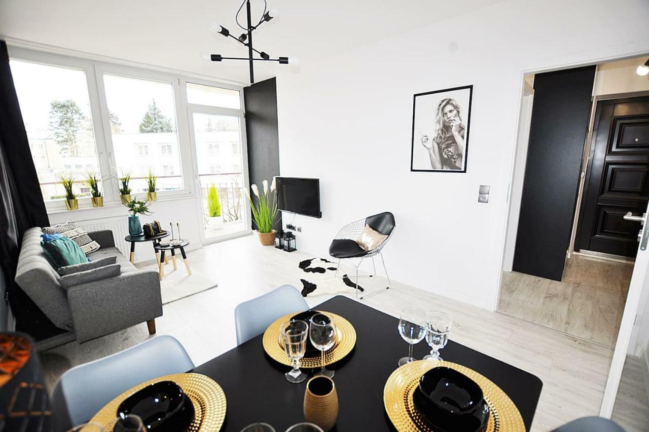 M11 Outstanding With Balcony Apartament *